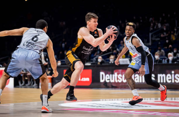 三中卫体系 三中卫体系