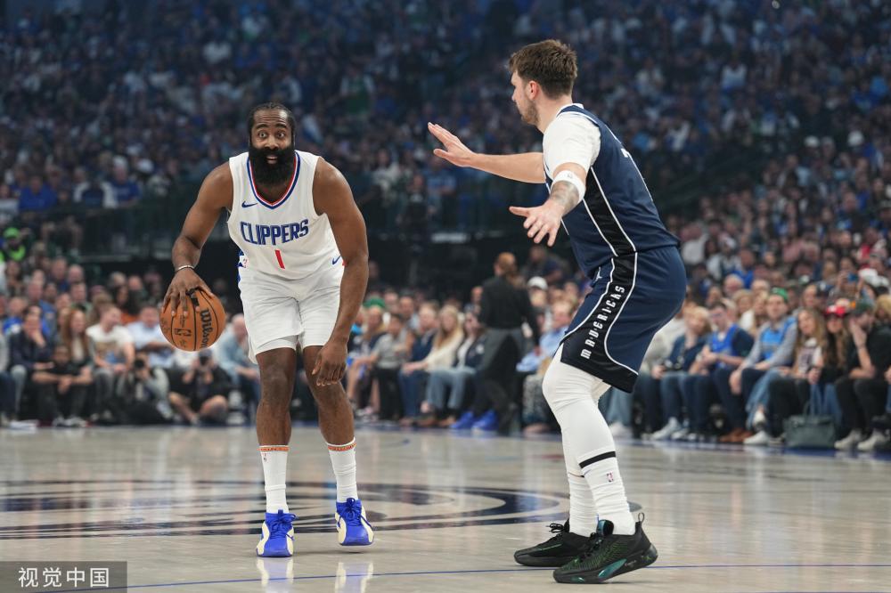 的表现几乎 的表现几乎