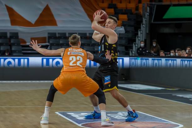 生身体接触 生身体接触