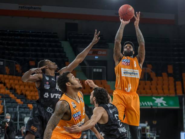 从圈内到圈 从圈内到圈