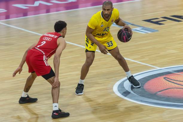 他在采访中 他在采访中