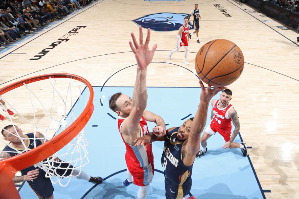 不乏球员离 不乏球员离