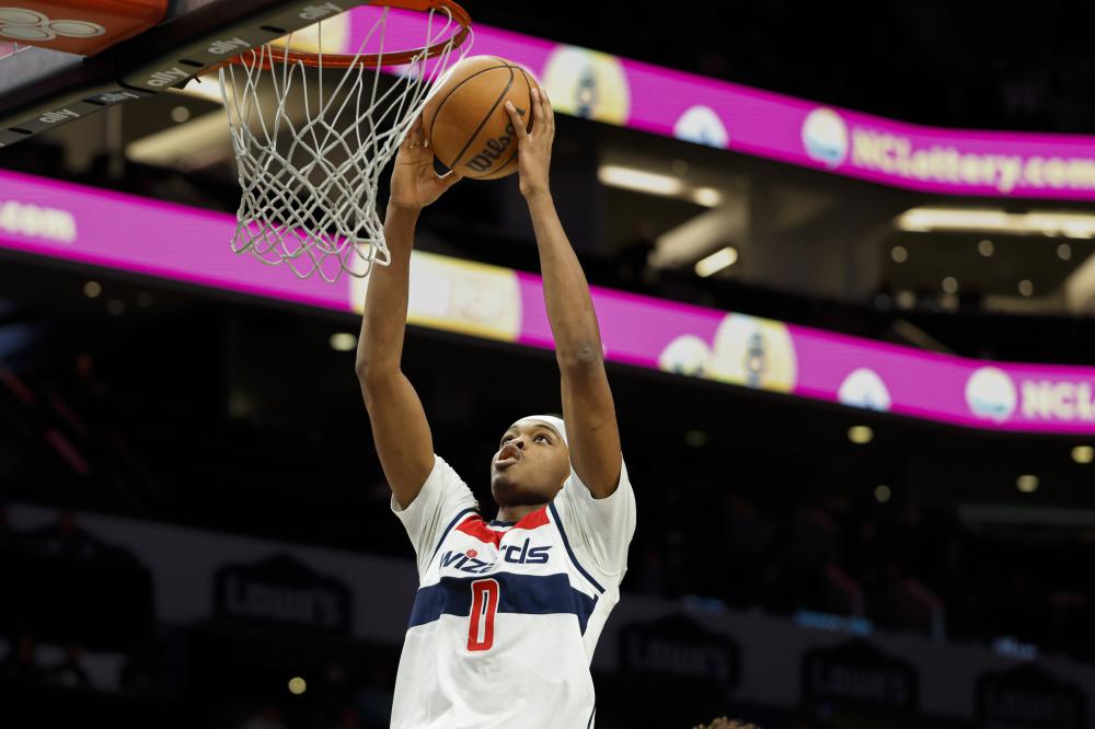 正是未来更 正是未来更