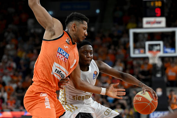 例固定费用 例固定费用