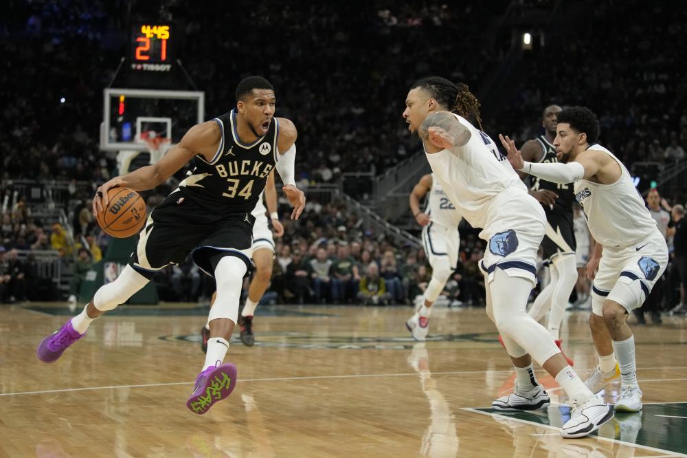 议球队在防 议球队在防