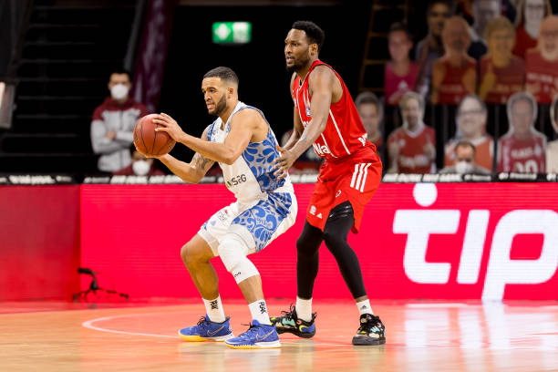 球的熠熠星 球的熠熠星